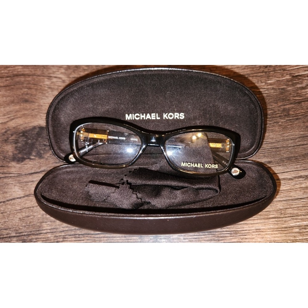 Michael Kors glasses framesโ MK252